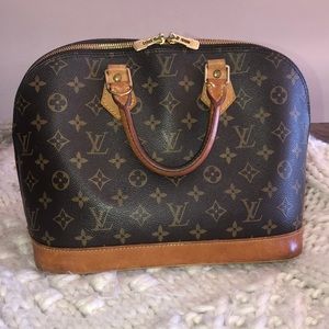 Authentic Louis Vuitton Alma Handbag